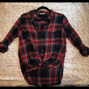 Old Navy plaid “The Classic One” button down shirt